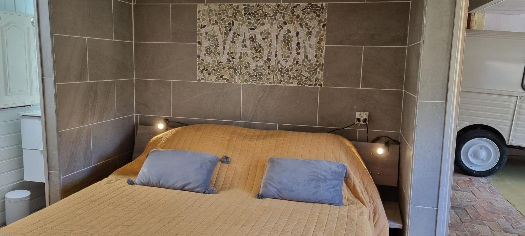Les Insolites Du Grand Logis Marchais  Phòng bức ảnh
